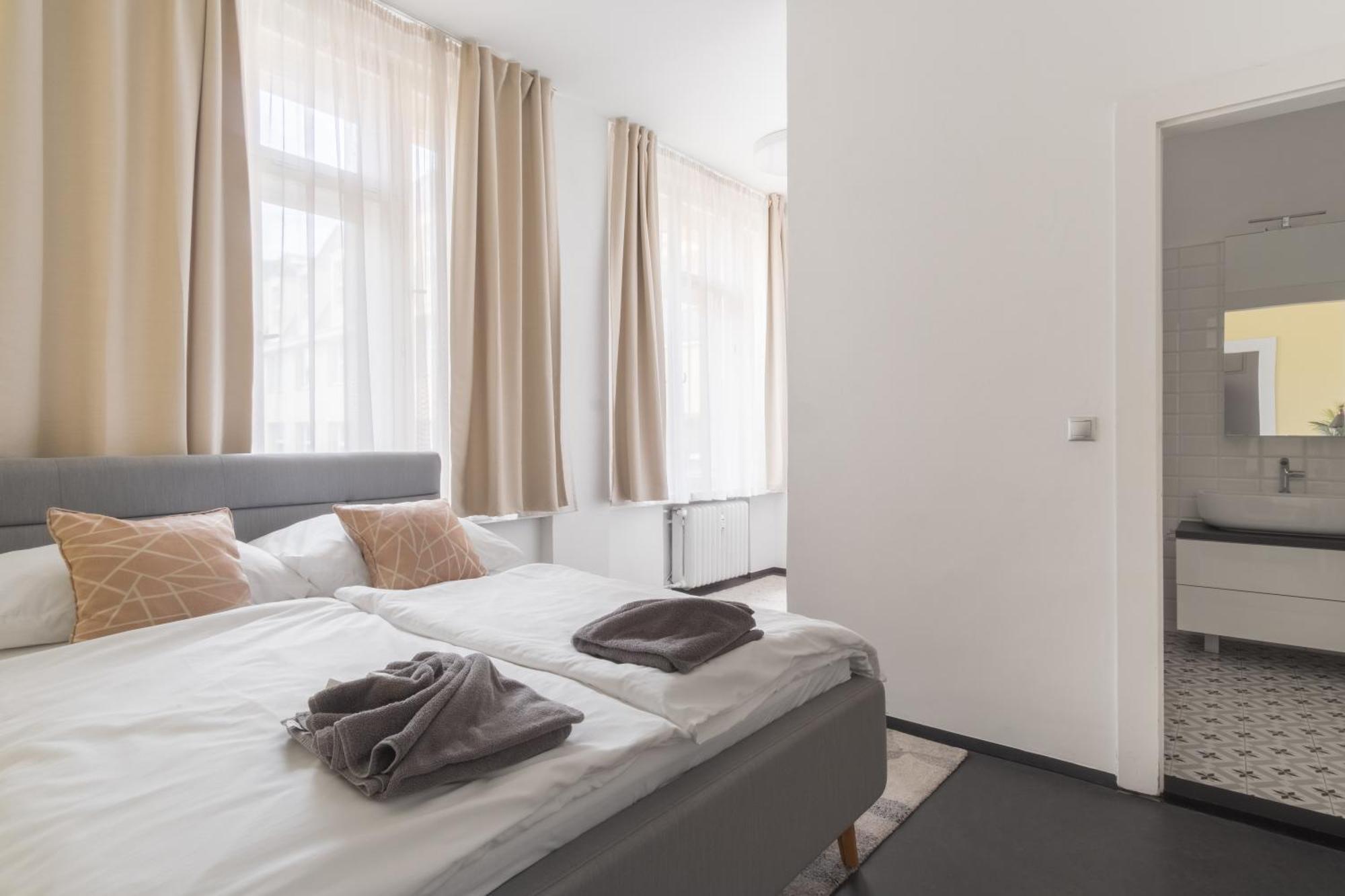 Deluxe In Old Town By Days Apartament Praga
